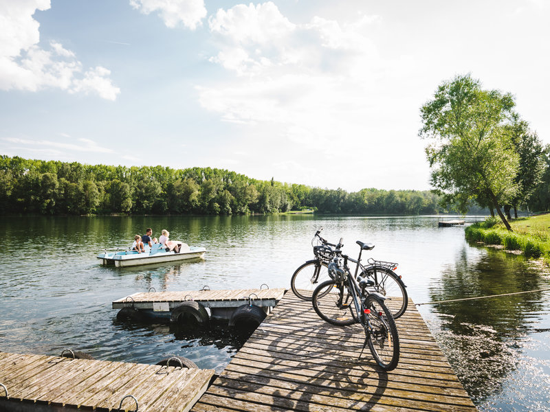 Bootsfahrt auf der Donau + Rad © NÖW / Stefan Fürtbauer