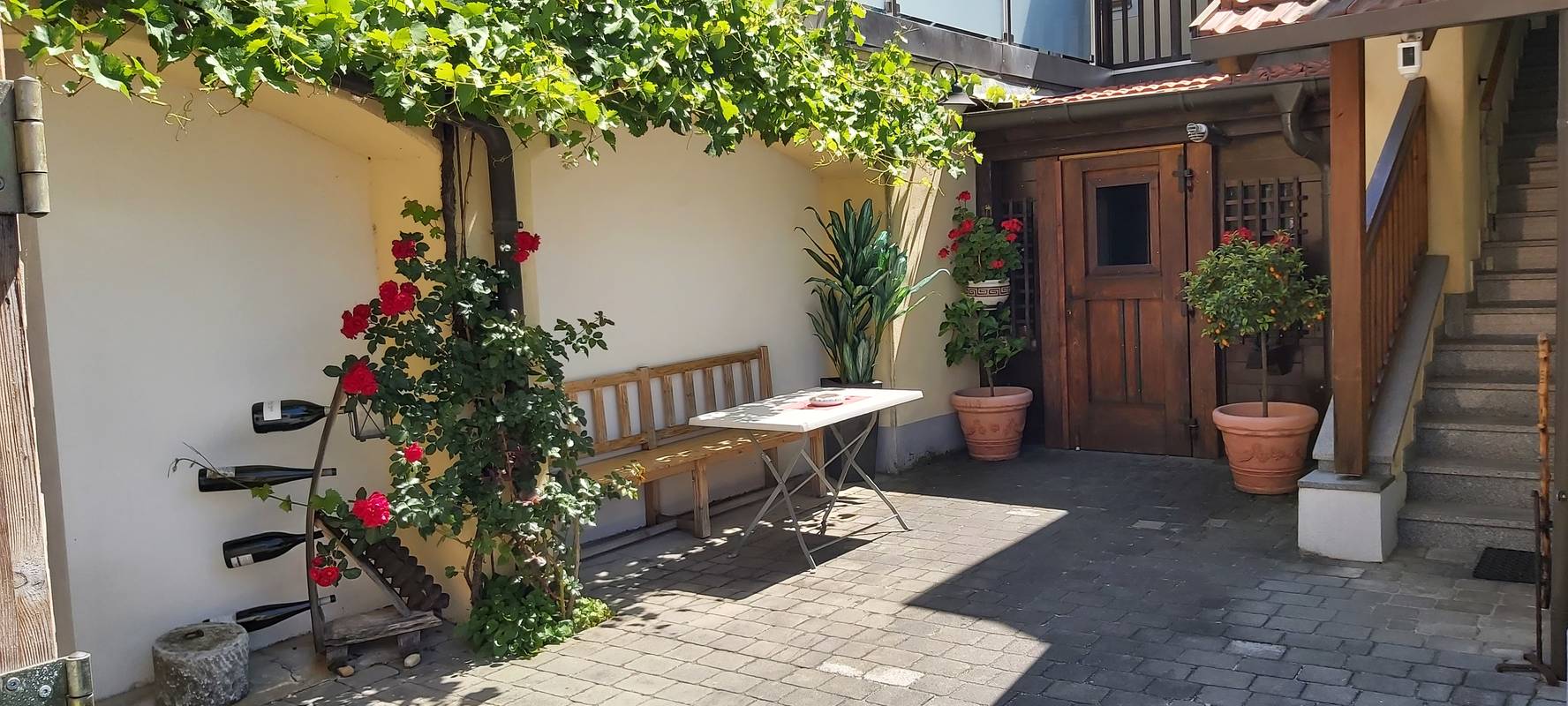 Sitzecke im Hof