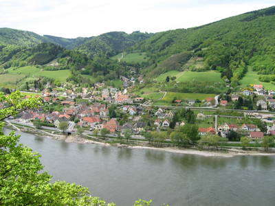 Aggsbach Luftaufnahme ©Eduard Stummvoll Aggsbach Luftaufnahme