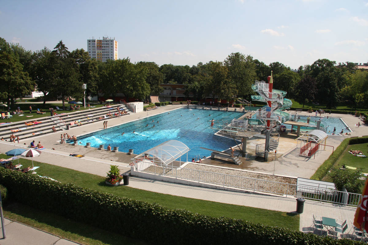 Freibad Schwechat 