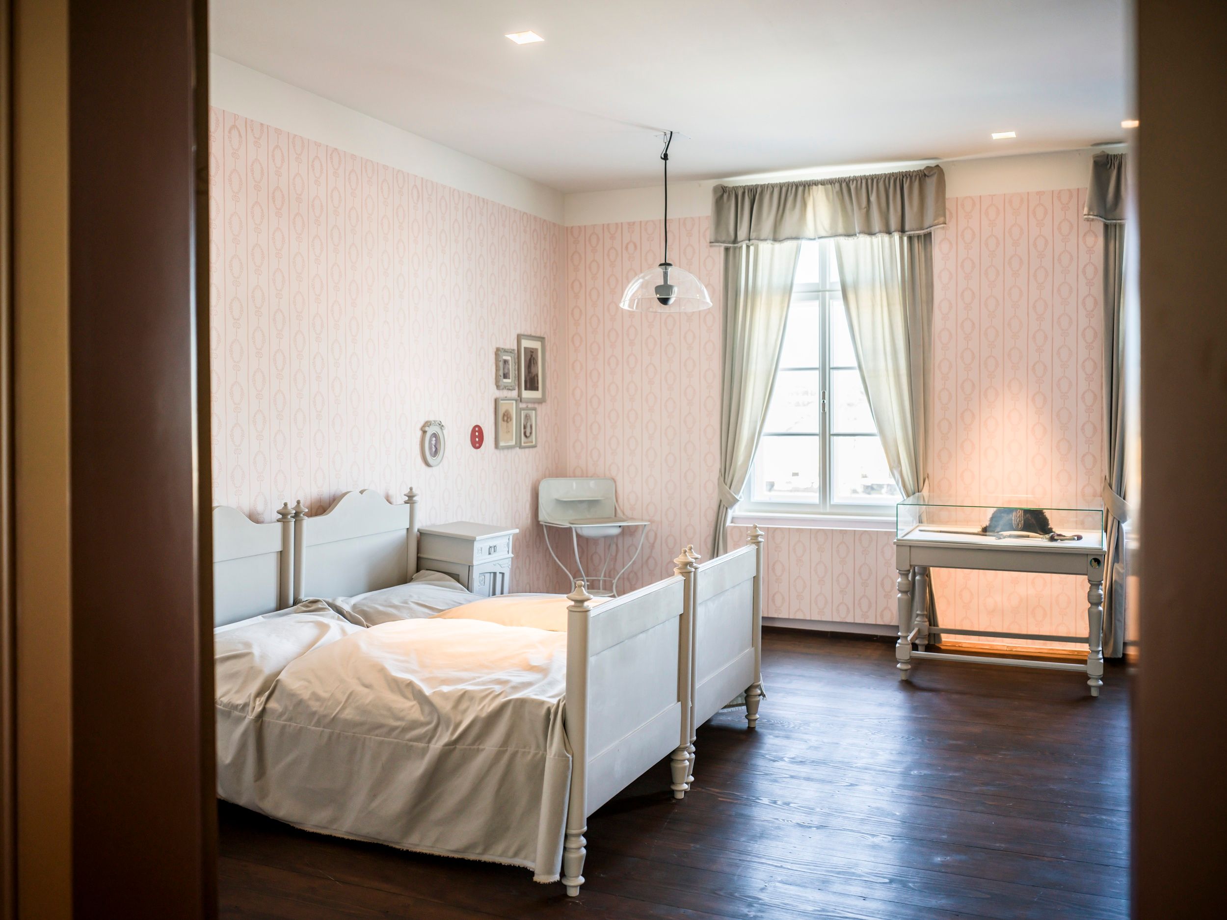 Zimmer im Egon Schiele Geburtshaus 
