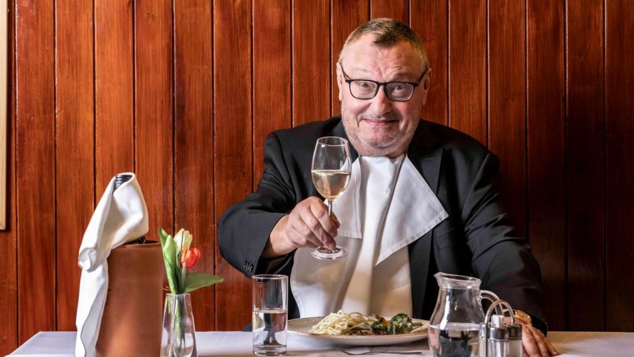 Joesi Prokopetz "Filetspitzen" im Papierfabrik Varieté