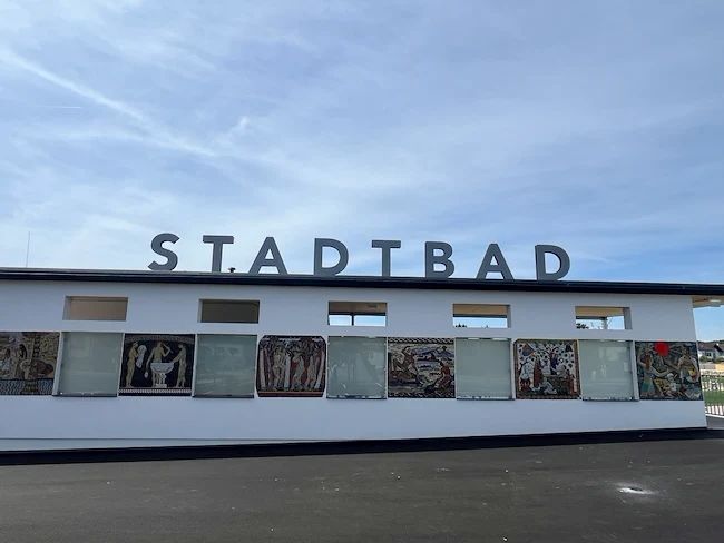 Das Aurum ist im Stadtbad Pöchlarn untergebracht