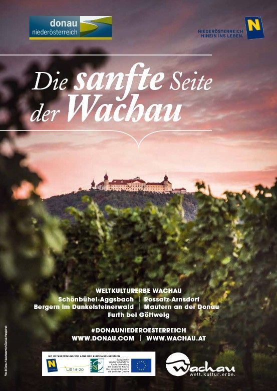 Stift Göttweig in der Abenddämmerung.