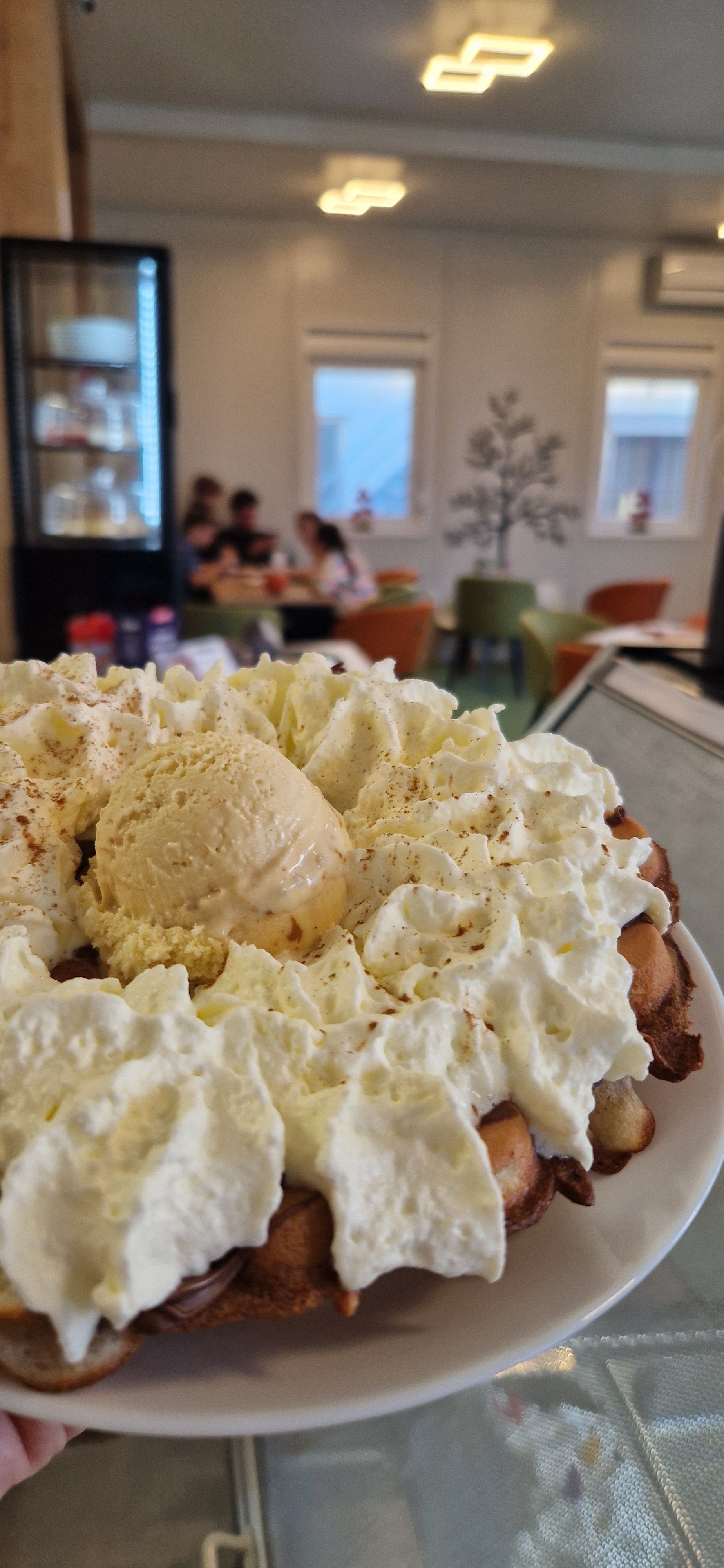 WunderBar Wolfsthal - Waffel mit Eiscreme