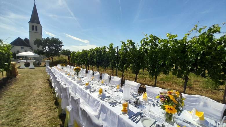 Tafeln im Weinviertel