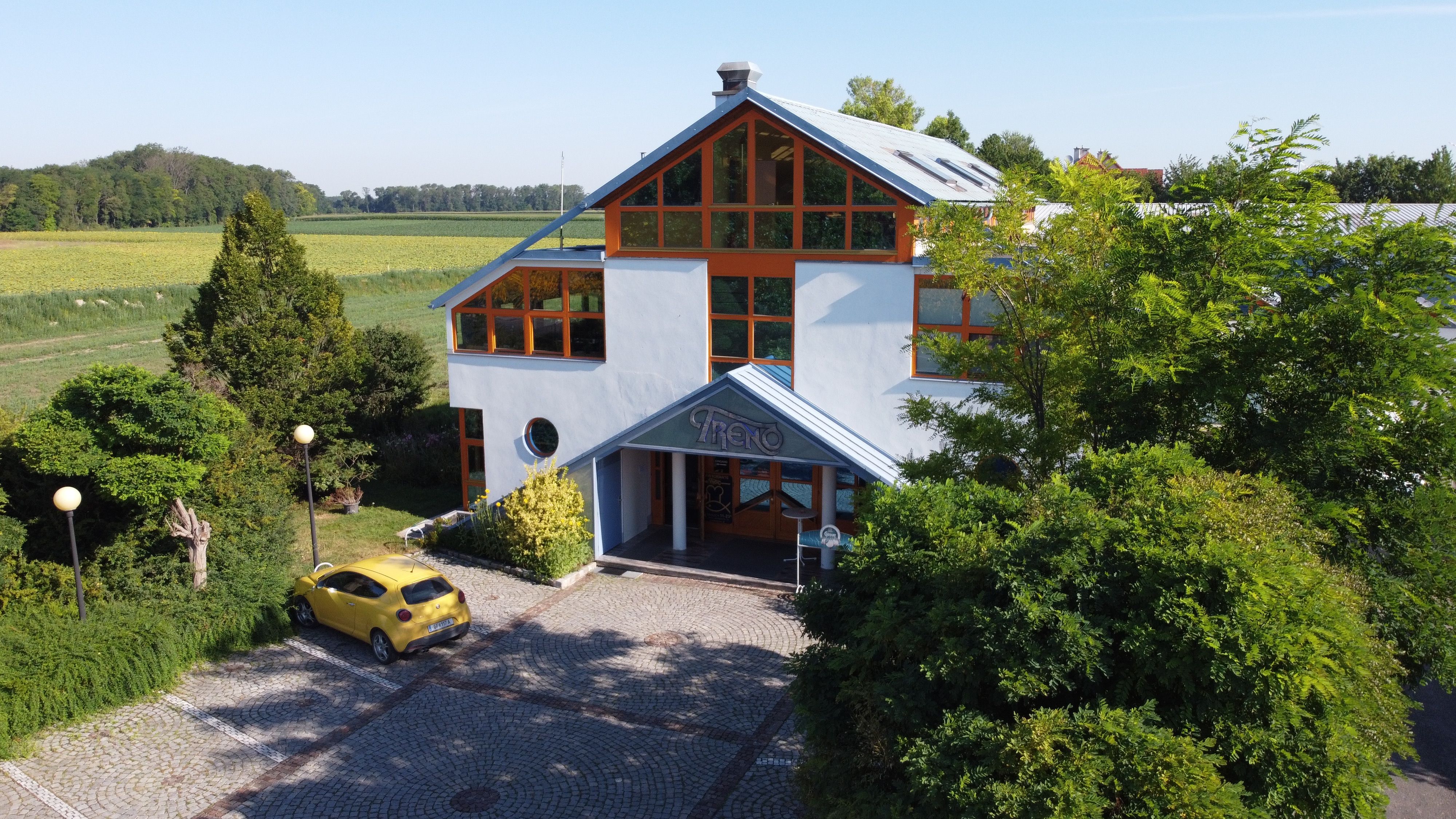 Restaurant Treno Orth an der Donau, Außenansicht